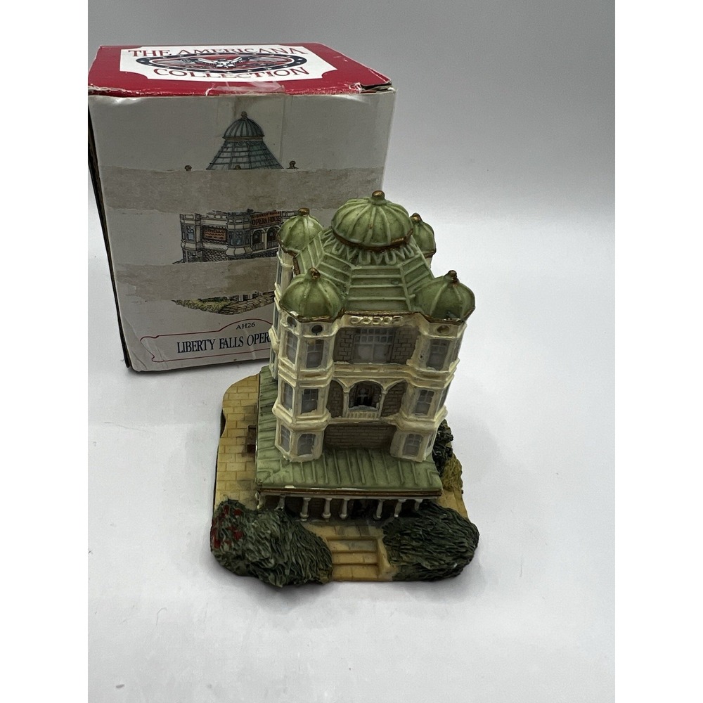 Vtg 1993 Liberty Falls AH26 Liberty Falls Opera House in Original Box